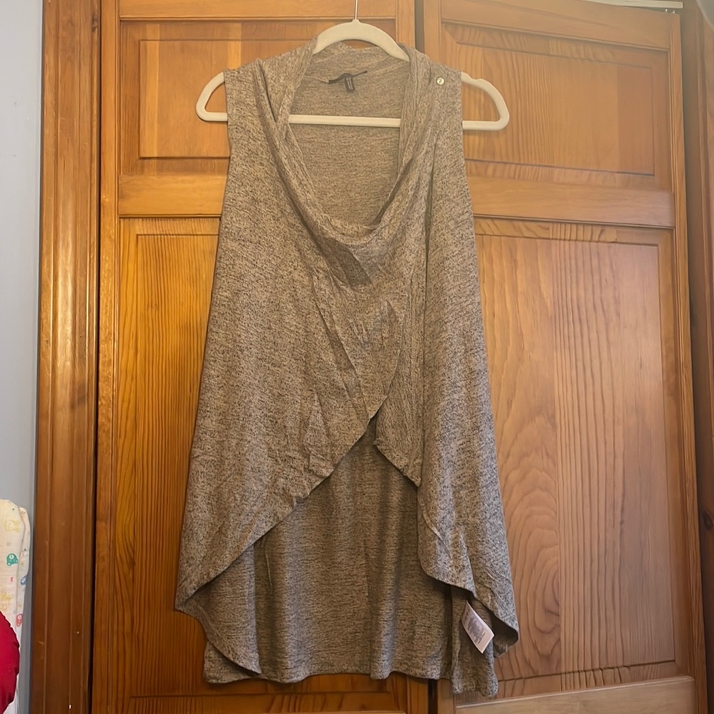 NWOT Olivia Sky Short Sleeve Cardigan